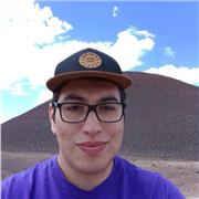 Soy estudiante de ingeniería, pero a veces enseño a adultos y a niños de media de forma particular